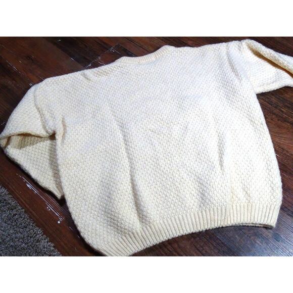 Vintage Highland Home Industries Chunky Wool Aran Sweater Large Made in Scotland - Picture 9 of 10